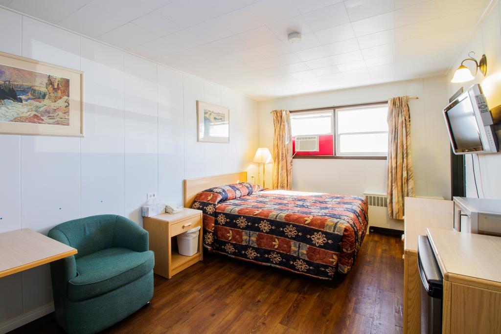 Lagana Hotel Lanigan Kültér fotó
