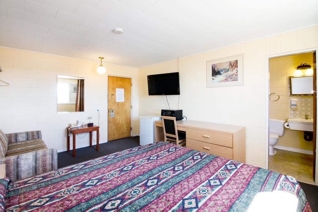 Lagana Hotel Lanigan Kültér fotó
