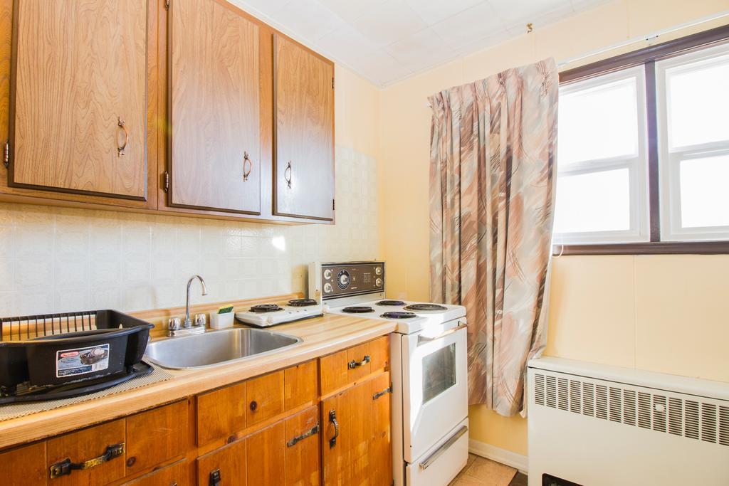 Lagana Hotel Lanigan Kültér fotó
