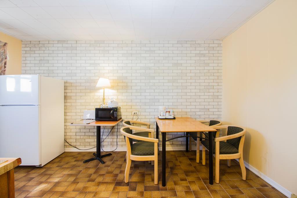 Lagana Hotel Lanigan Kültér fotó