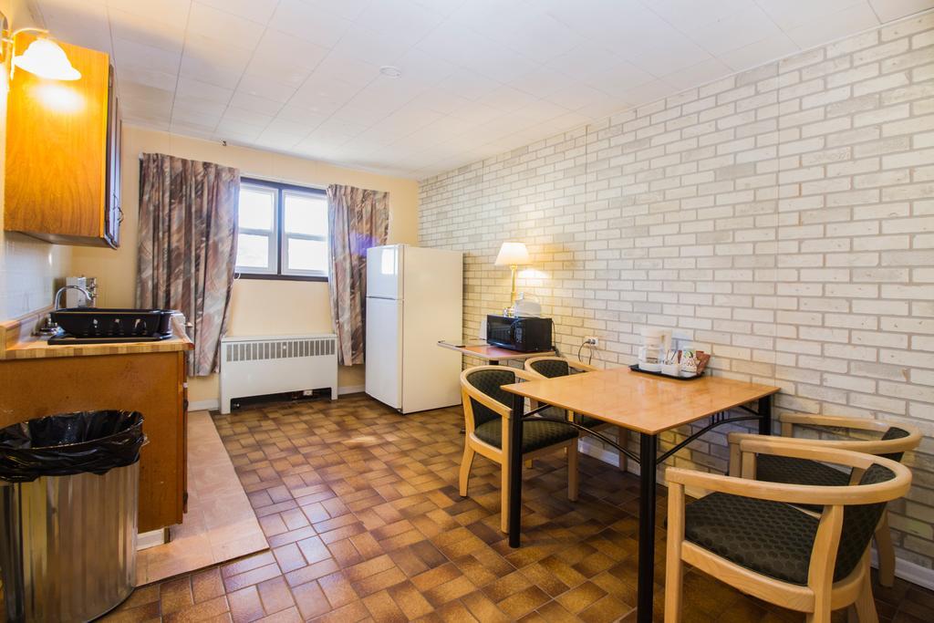 Lagana Hotel Lanigan Kültér fotó